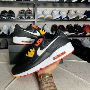 Never worn, Nike air max 90s “Raygun”